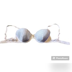 Vassarette Blue w/White Lace Bra - Size 38C